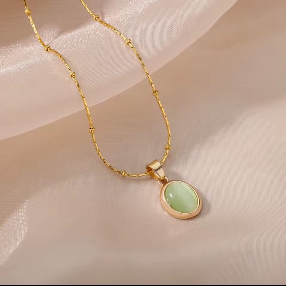 18K Gold Necklace Stainless Steel Opal Oval Pendant Necklace - Picture 3 of 7